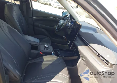 2024 Ford Mustang Mach-E Premium из США, поврежденный, VIN 3FMTK3SU7RMA23712